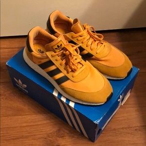 Iniki Runner - Goldenrod